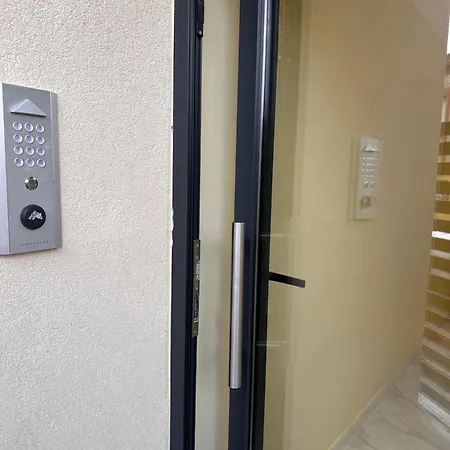 Luxury S Nou F2 Newbondy Apartment *